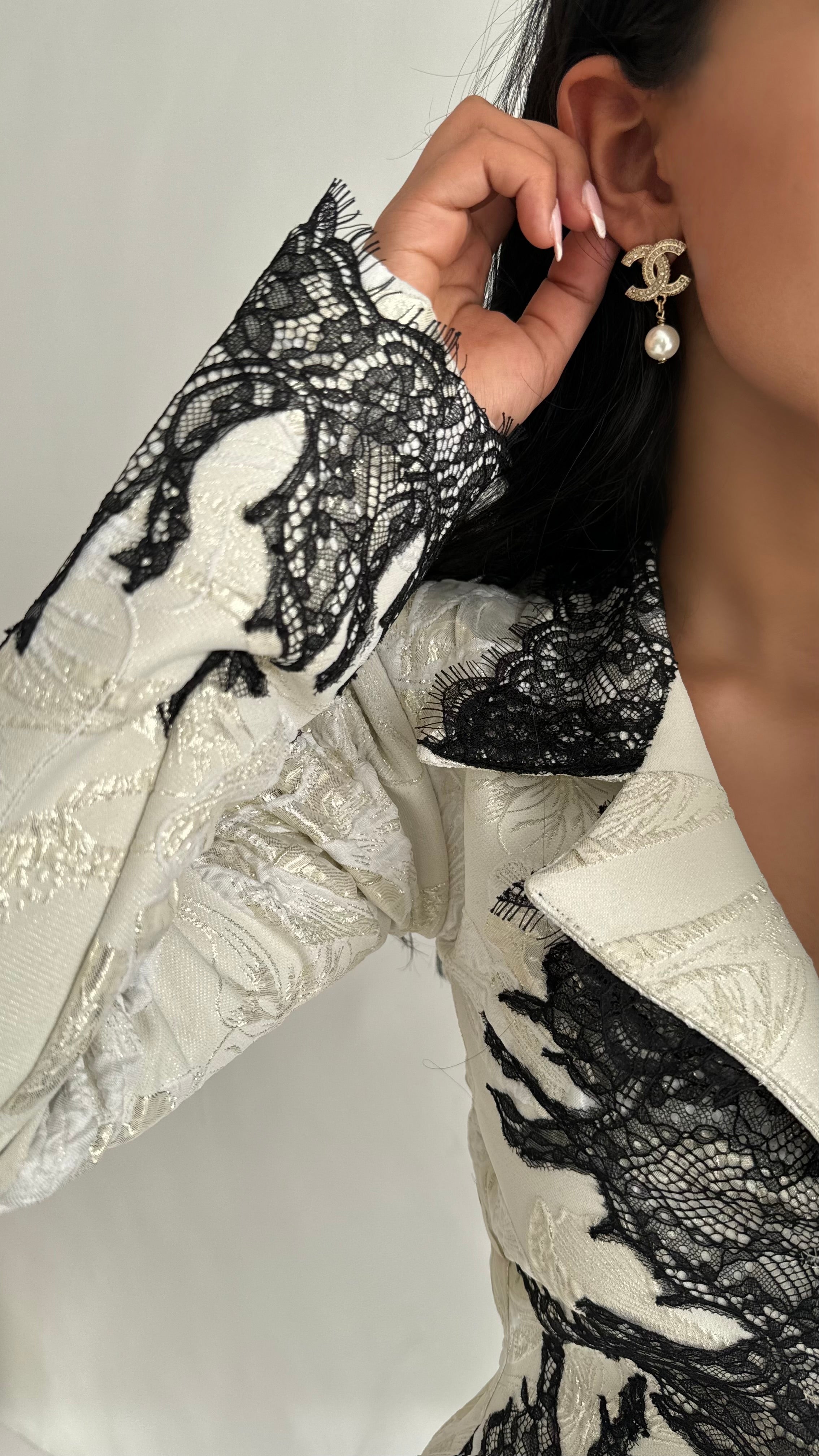 Royal Lace Blazer